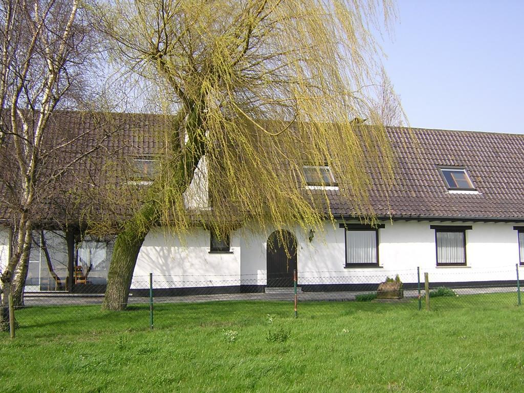 The Cosy Hill Guest House Poperinge Exterior foto